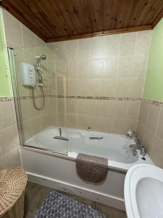 Private Room In Causeway Coast And Glens Ballycastle Exterior photo